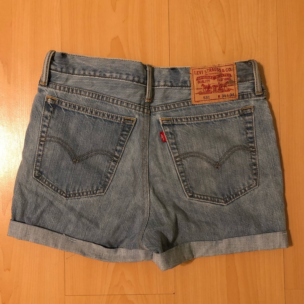 Vintage High Waisted Levi’s Cutoffs